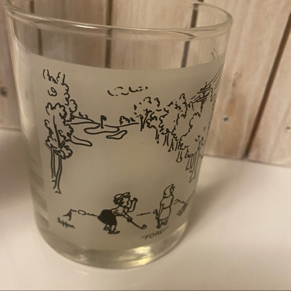 Set of 2 Golf Digest Magazine tumblers - Picture 11 of 13